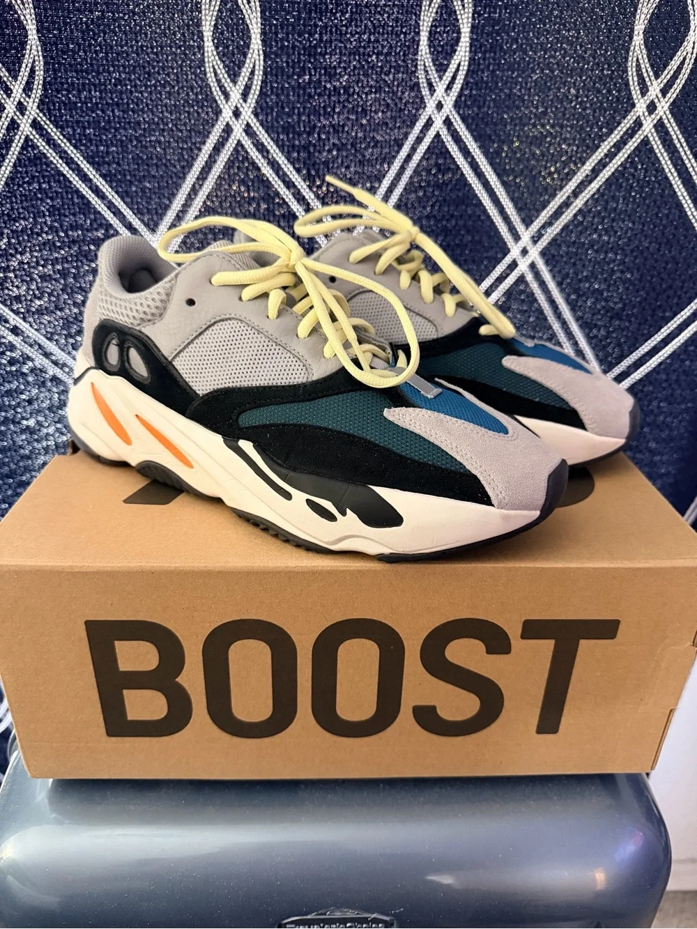 adidas Yeezy Boost 700 Waverunner